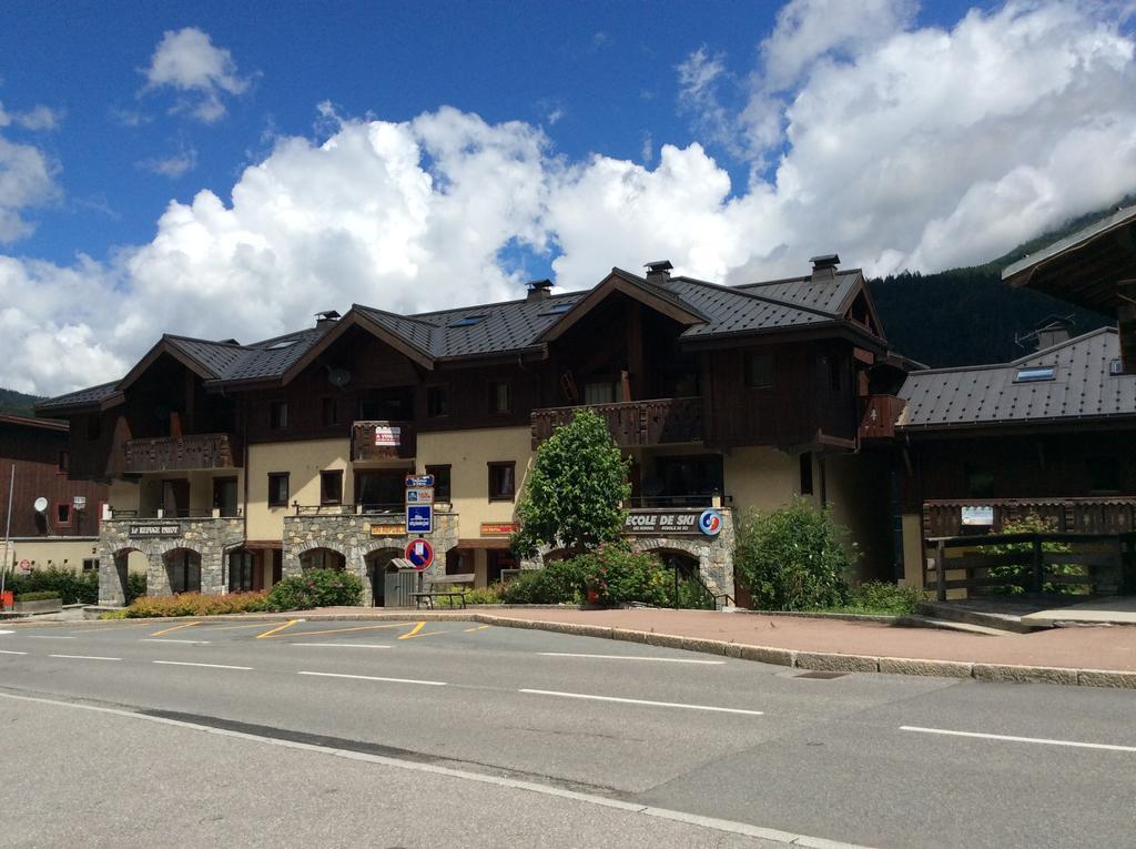 Facing The Chamonix Needles Apartment Les Houches Exterior photo